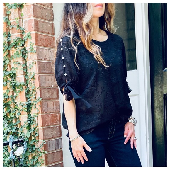 Black textured pearl detail sleeves tunic top - Picture 4 of 8